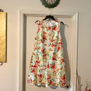 Ladies dress!👗 PRICE DROP!!!!!!💚💚💚💚💚💚💚💚💚